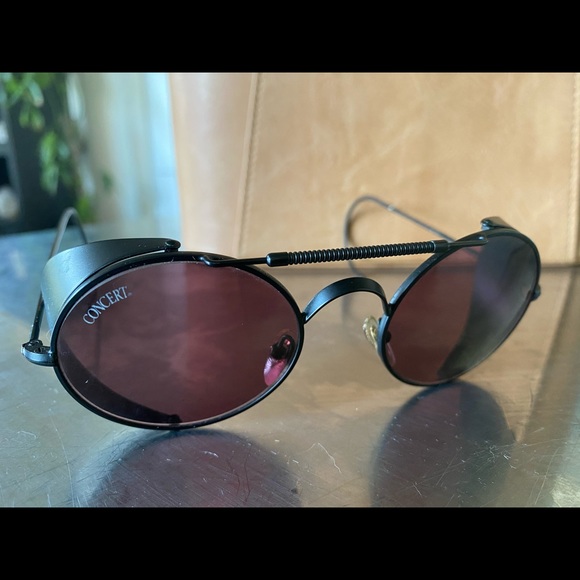 Concert Other - Concert men’s sunglasses w/case